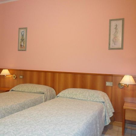 Hotel Ristorante Al Bassanello Bassano del Grappa Buitenkant foto