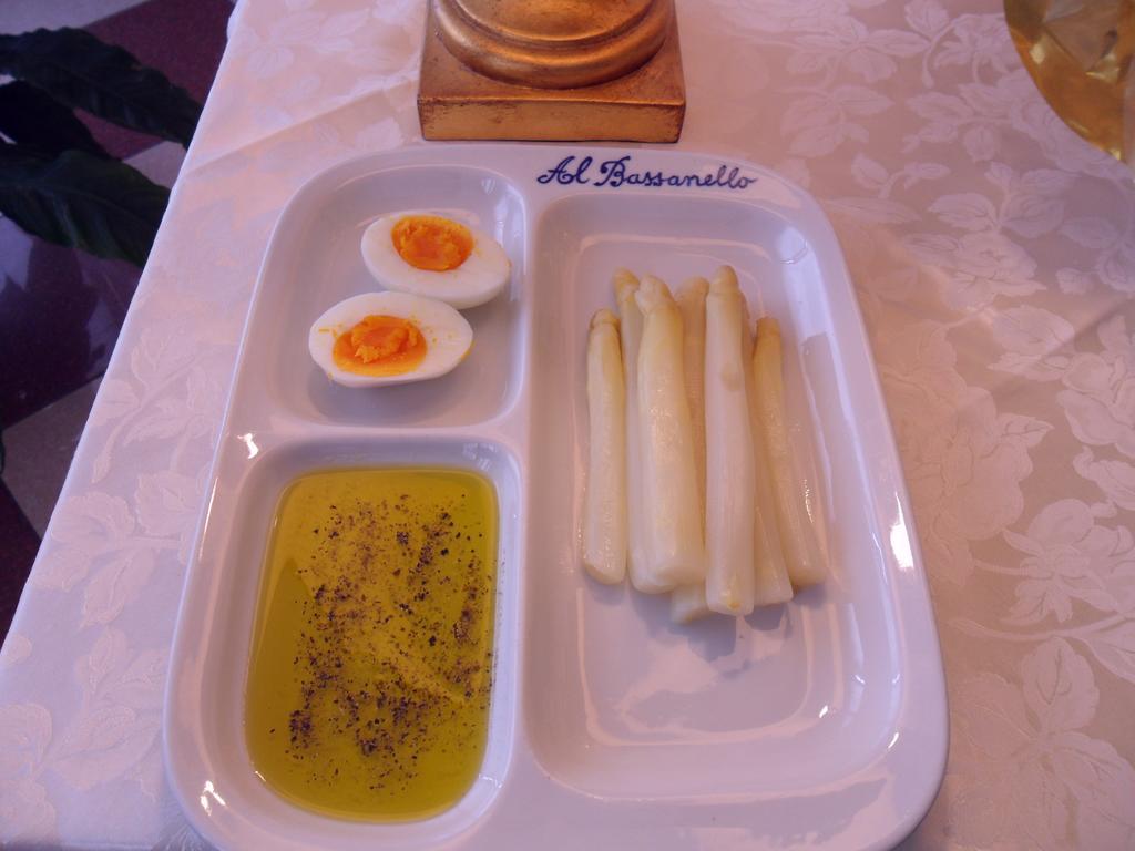Hotel Ristorante Al Bassanello Bassano del Grappa Buitenkant foto