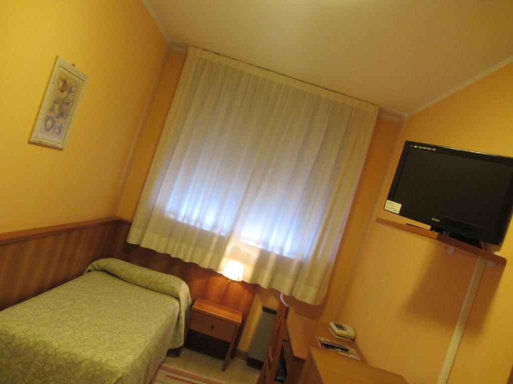 Hotel Ristorante Al Bassanello Bassano del Grappa Buitenkant foto