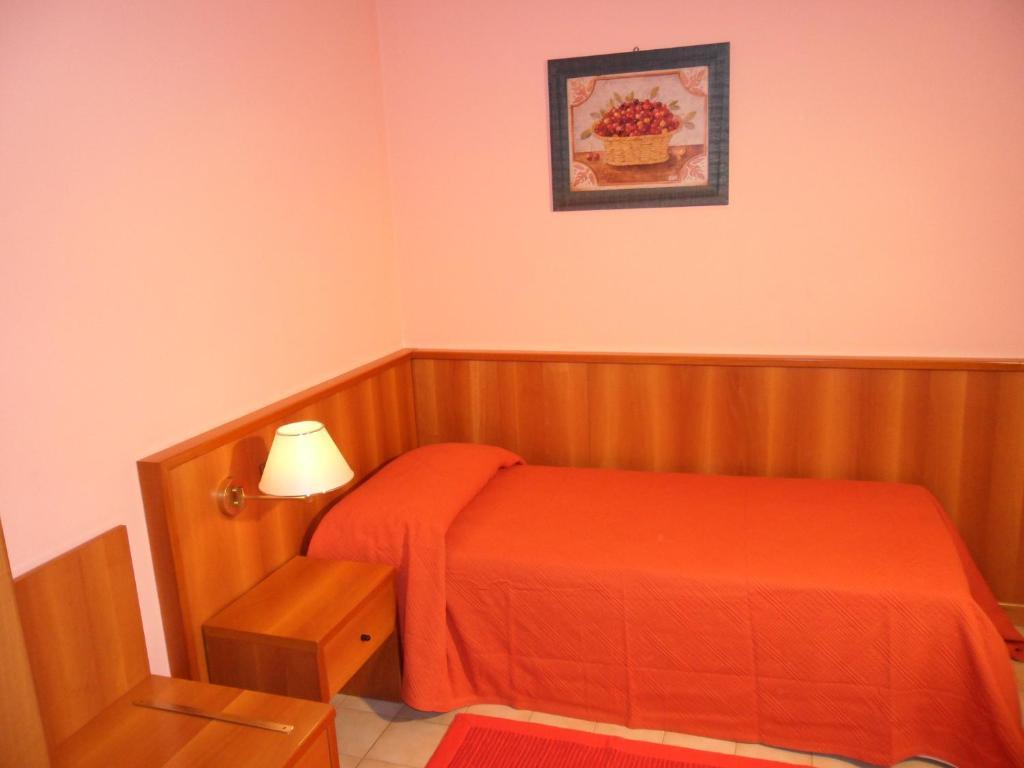 Hotel Ristorante Al Bassanello Bassano del Grappa Kamer foto